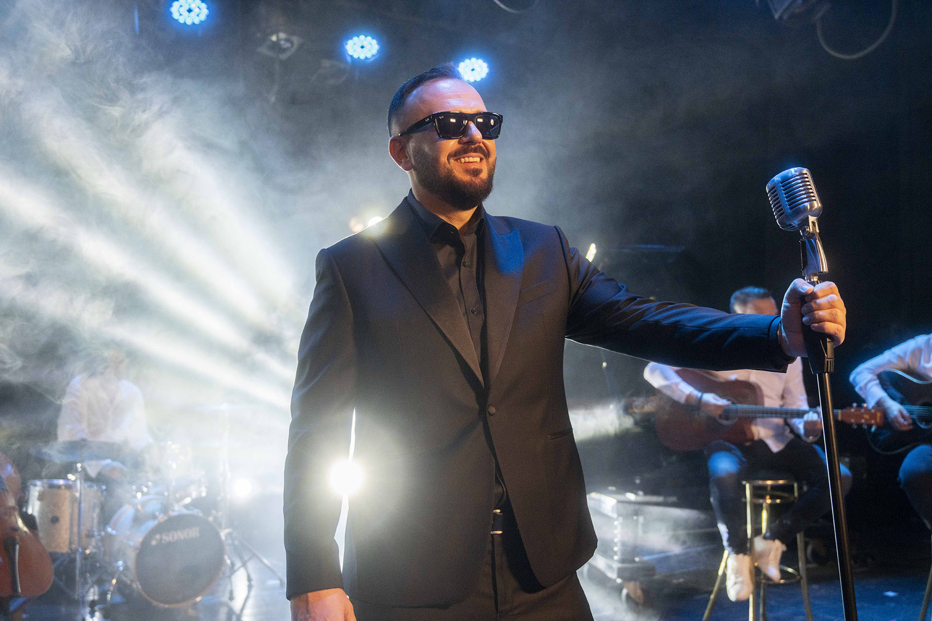 Proljeće donosi novu pjesmu: Tarik Stambolić uskoro predstavlja “Leptiri u zraku su”